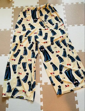 츠모리치사토 이집트 고양이 패턴 와이드 팬츠