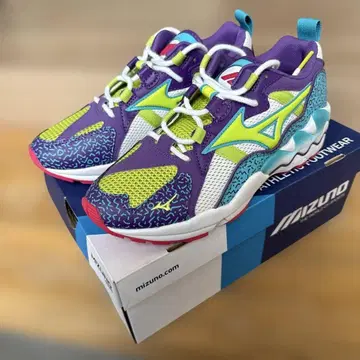 Mizuno Wave Rider 1 Phoenix US8.5