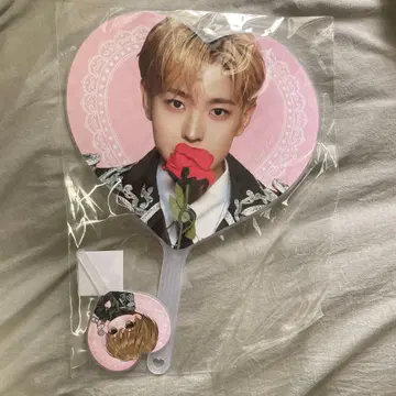 유우시 NCT WISH 팬미팅 서울 콘서트 한국 부채 부채 세트