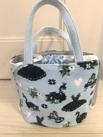 페이러 스완 블루 핸드백 복조리형 새상품급