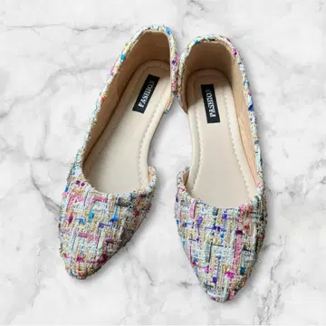 [새상품, 미사용] FAASHION 스틸레토 플랫슈즈 사이즈 36