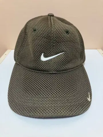 [레어] NIKE 메쉬 캡 스우시 로고 카키 계열 Y2K 테크 계열