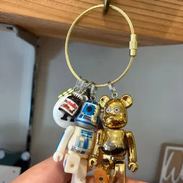 BE@RBRICK 베어브릭 스타 워즈 스트랩 키링