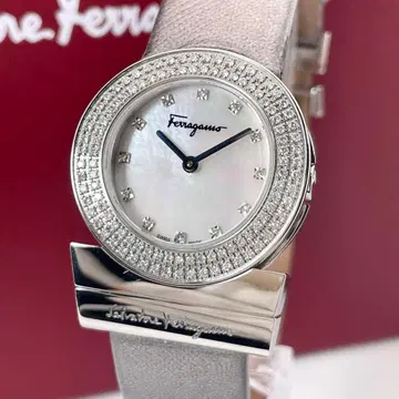 [ 작동/새상품 배터리/부속품 ] 살바토레 페라가모 간치니 다이아 베젤