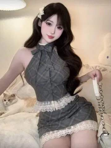 SHEIN 쉬인 DAZY 셋업 홀터넥 미니 스커트 덕질