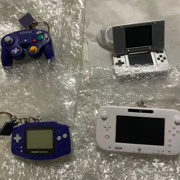 닌텐도 뮤지엄 닌텐도 게임큐브 어드밴스 wii DS