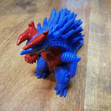 자이고그 울트라맨 시리즈 괴수 피규어