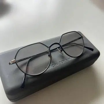 YUICHI TOYAMA EDIFICE 별주 Ludwig U-148