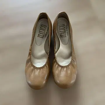 [ 새상품급 ] ITALICO 베이지 플랫슈즈 펌프스