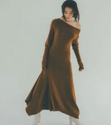 카사플라인 니트 원피스
