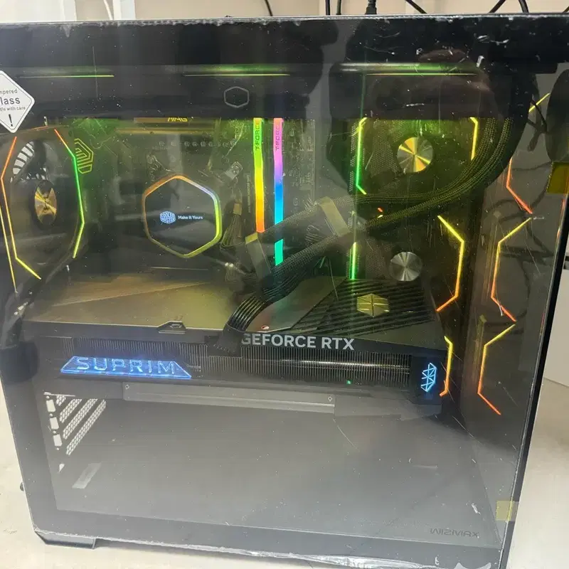 AMD 9950X3D + RTX 5090 슈프림 하이엔드 본체 팝니다