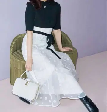 [ MARY QUANT 콜라보 ] 데이지 플로키 프린트 도킹 니트 원피스