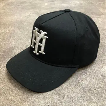 ASKYURSELF AY 온 필드 베이스볼 캡 로고 자수