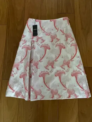 새상품 택 포함 ARTISAN 아티산 스커트 일본제 파이브 폭스