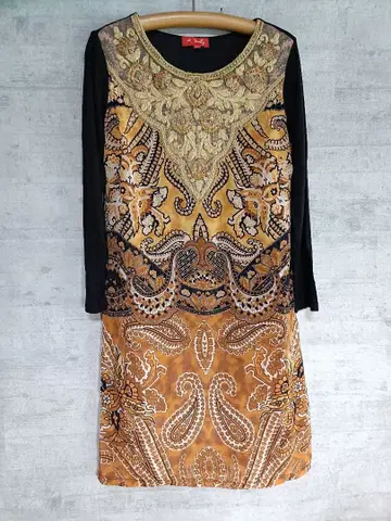 Denhy 르네델리 페이즐리 무늬와 자수의 절개 긴팔 원피스 M 사이즈