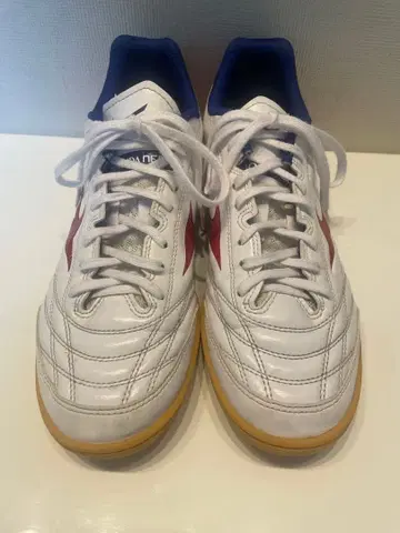 미즈노 MONARCIDA NEO SALA select in 풋살화