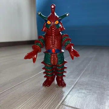 울트라맨 괴수 시리즈 히폴리토 성인