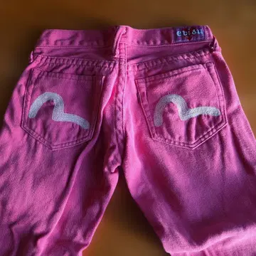 evisu 핑크 슬림핏 데님