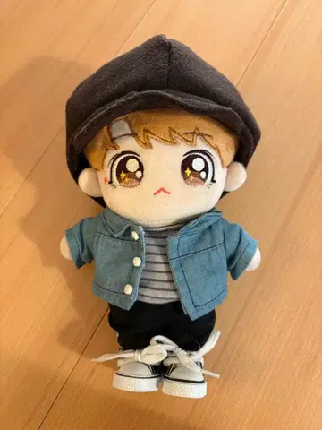 NCT 태용 봉제 인형 마스터