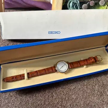 세이코 SEIKO 손목시계 골드 브라운 가죽 벨트