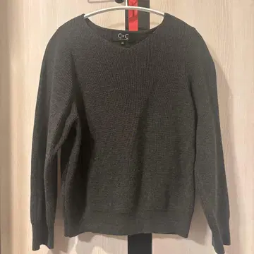 CdeC COUP DE CHANCE 니트 스웨터 다크 그레이