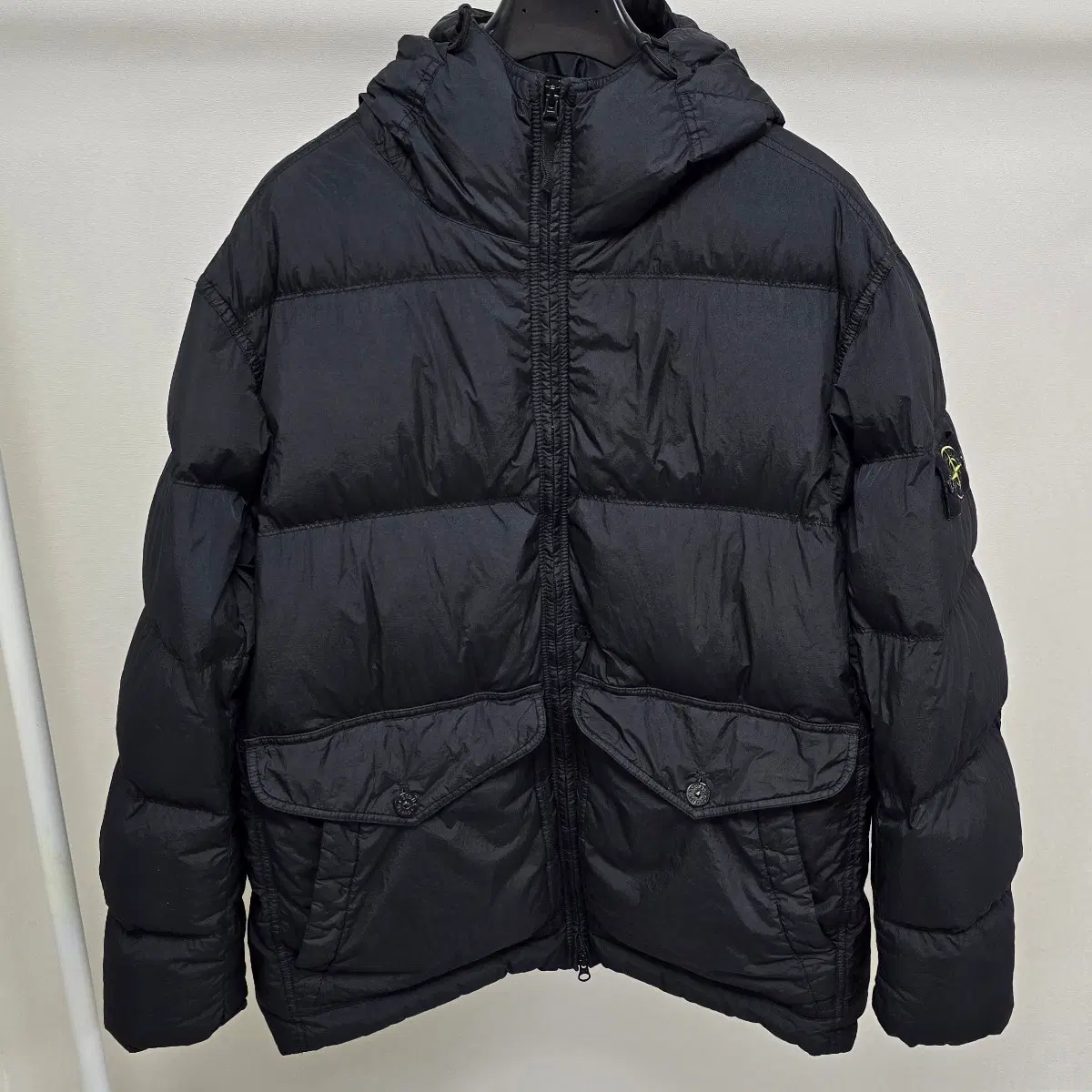 Stone Island 24fw Nylon Metal Padded Jacket Black on Bunjang 