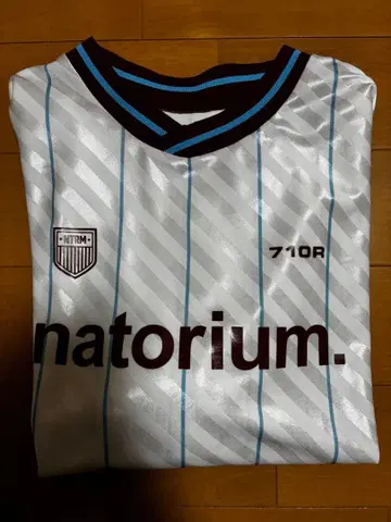 나토리 게임 셔츠 M 사이즈