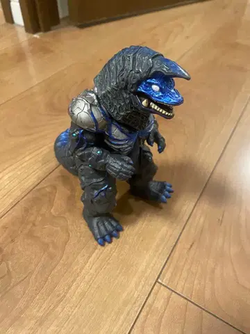 울트라맨 시리즈 메카니컬 괴수 피규어