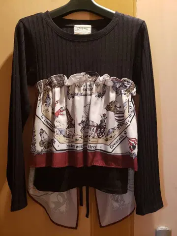 인형업업 스카프 티셔츠