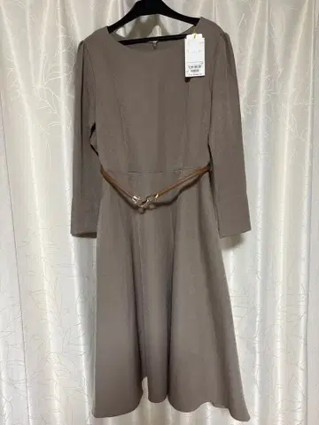 세미 포멀 원피스