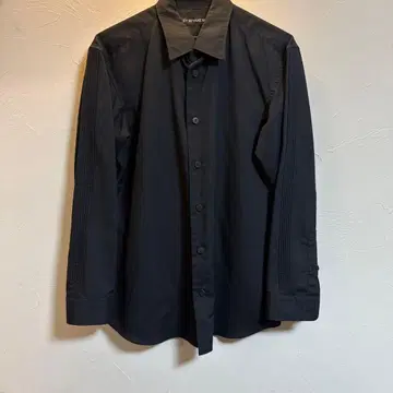 ISSEYMIYAKE 블랙 긴팔 드레스 셔츠 스트라이프 디테일