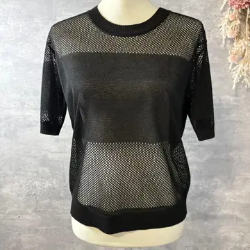 미사용 새상품 theory luxe Sheer Knit Pierre 38
