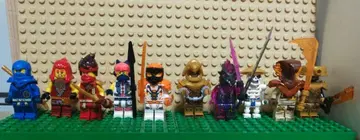 레고 닌자고 미니 피규어 10개