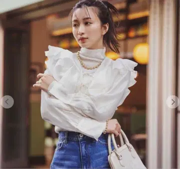 COCO DEAL 리브 터틀 니트 x 오간자 프릴 볼레로