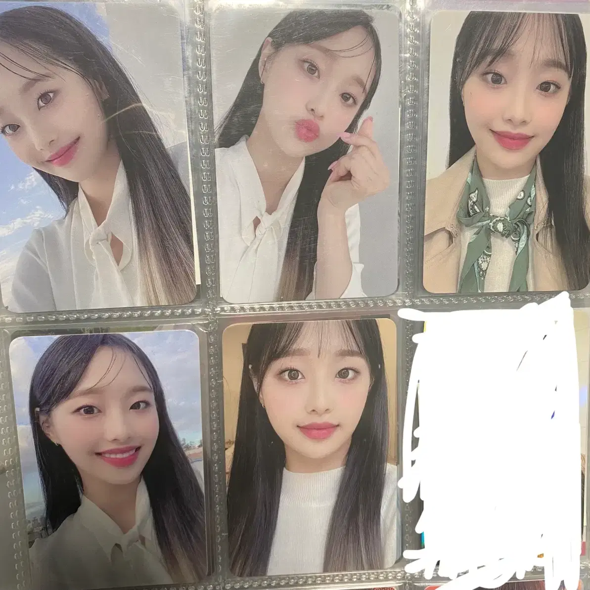 Buy LOONA Signed albums, Rare photocards on Bunjang!