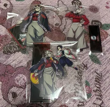 귀멸의 칼날 무한성 도우마 코쵸우 시노부 아크릴 스탠드 세트