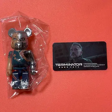 BE@RBRICK 39 SF 터미네이터 다크 페이트