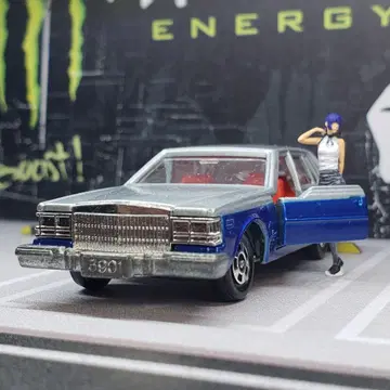 [절판 파란 상자] 토미카 일본제 F45-2 캐딜락 세빌