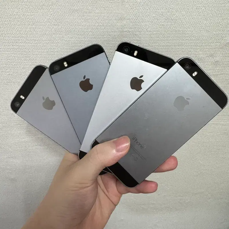 애플 아이폰 5S 16GB 스페이스 그레이