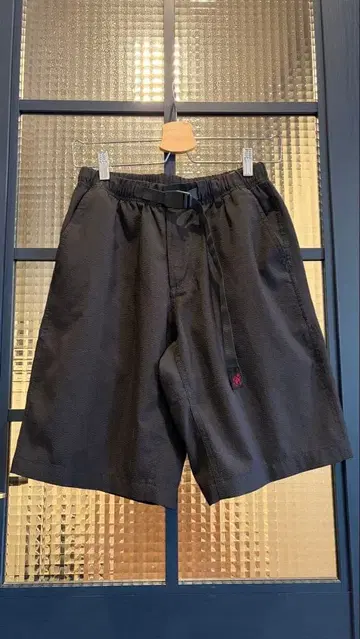 그라미치 시어서커 숏팬츠 블랙 M 사이즈