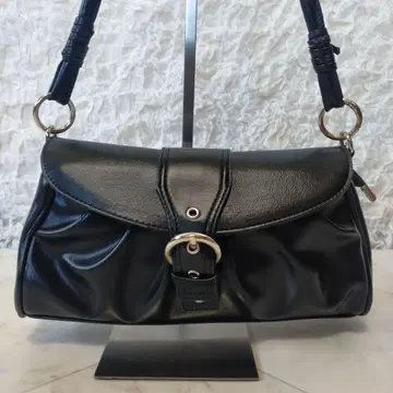 Y2K 00s 원숄더백 바게트 블랙 그런지 한국 헤이세이