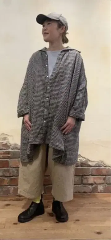 네스트로브 린넨깅엄 윙카라 빅 셔츠