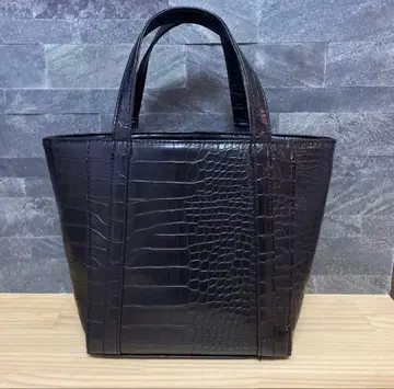 Rady 악어 엠보싱 블랙 핸드백