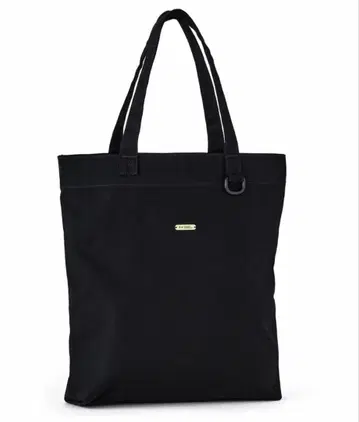 언더아머 토트백 블랙