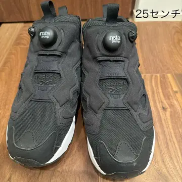 Reebok Instapump Fury 블랙, 오늘 한정 판매