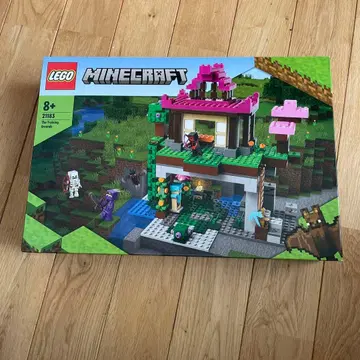 새상품 레고 LEGO 마인크래프트 마크 21183