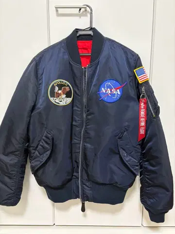 알파 인더스트리즈 NASA L 사이즈 네이비