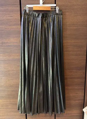 지나시스 글리터 플리츠 스커트 실버