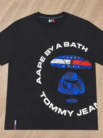 일본 국내 즉시 완판 AAPE TOMMY JEANS 콜라보 티셔츠