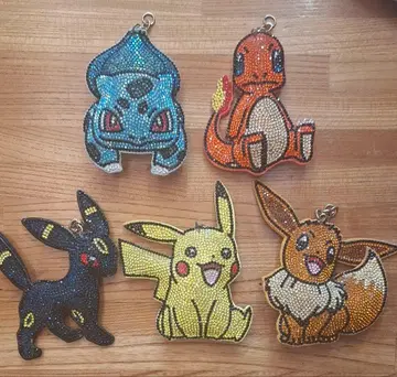 피카츄 이브이 블래키 히토카게 후시기도 키링 세트